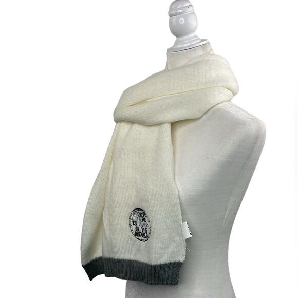 SCARF Tight Knit Rectangular Cream and Gray cozy warm - Picture 3 of 10